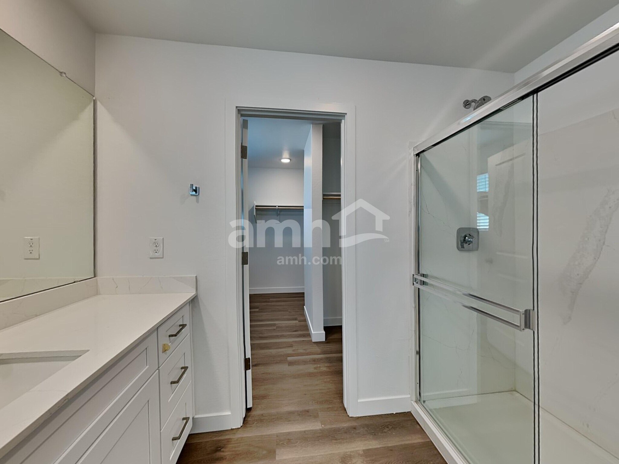 Building Photo - 18492 W Cottontail Ln