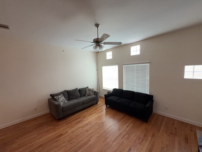 Building Photo - 8705 Bryam St