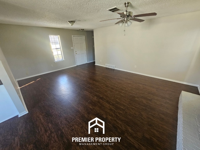 Building Photo - 3963 Timber Trail