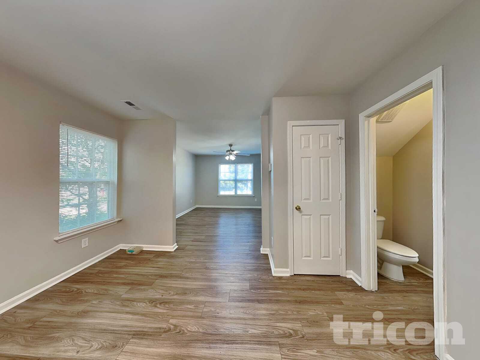 Building Photo - 120 Honeywood Ave