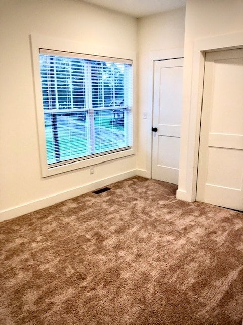 Building Photo - 3 BD 3 BA with Bonus Room or 4th Bedroom