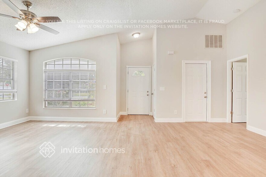 Building Photo - 1439 Coldwater Ct