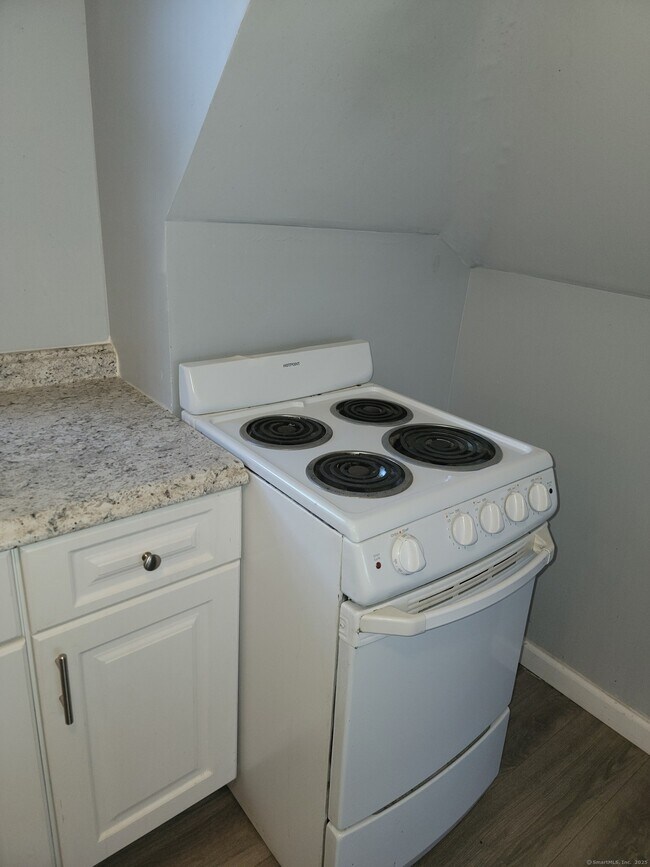 Building Photo - 118 Warrenton Ave