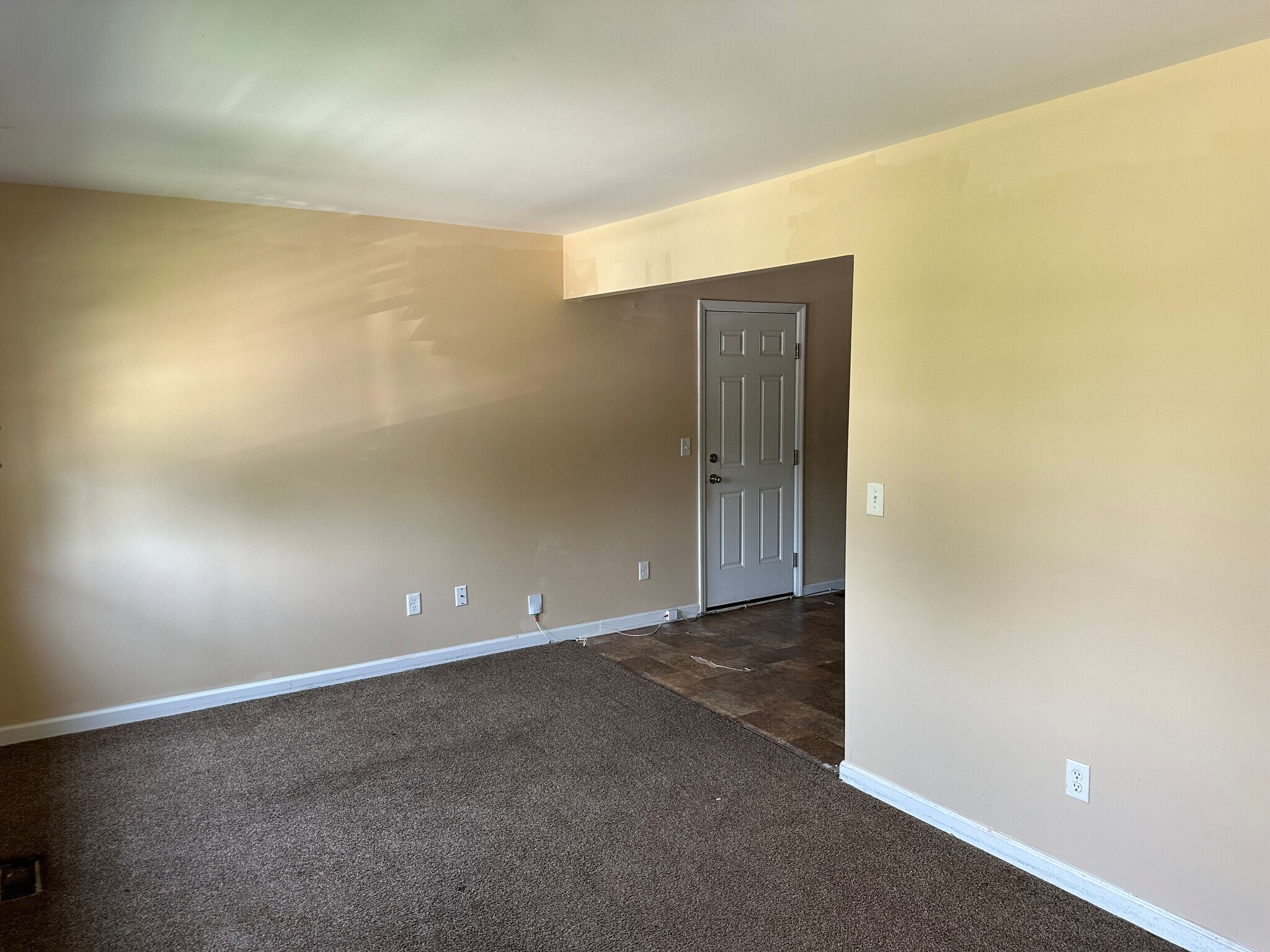 Building Photo - 105 Chesapeake Ct