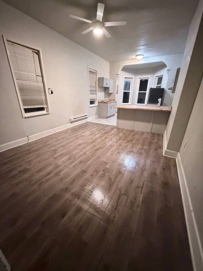 Primary Photo - 1834 N 22nd St