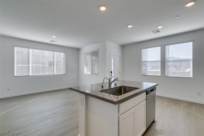 Building Photo - 379 Morgan Crst Dr