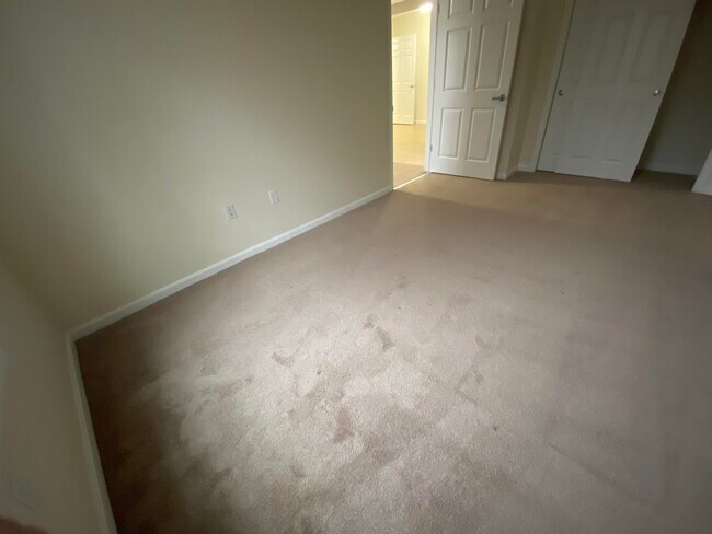 Building Photo - 80 Sentinel Court