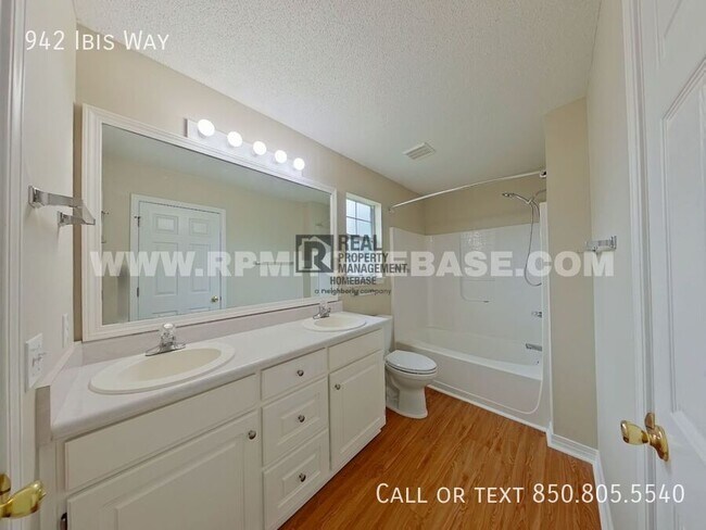 Building Photo - 942 Ibis Way
