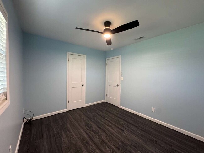 Building Photo - 1220 Tennessee Ave