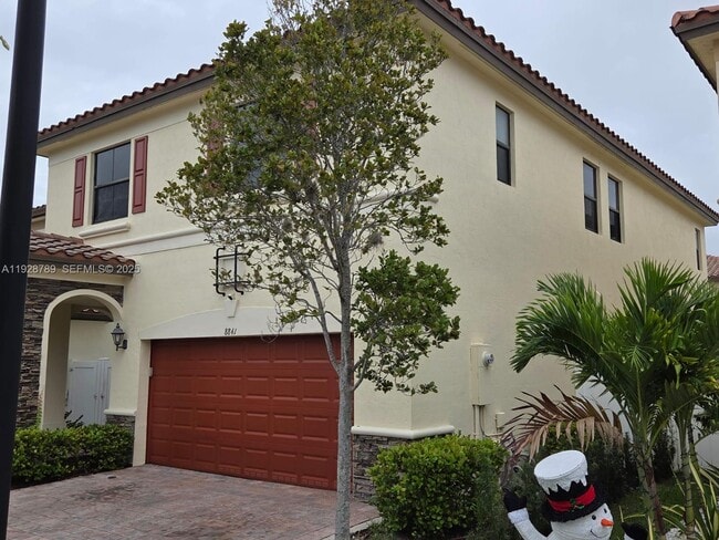 Building Photo - 8841 W 34th Ct