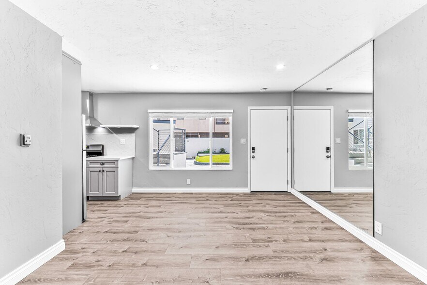 Building Photo - 433 Nebraska Ave