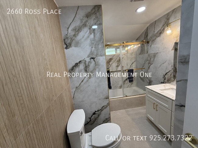 Building Photo - 2660 Ross Pl