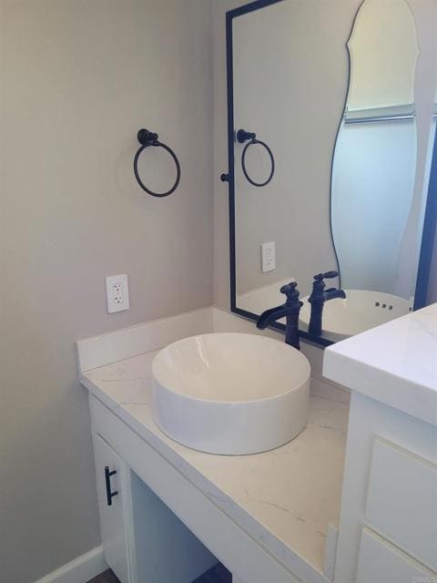 Building Photo - 25915 Jesmond Dene Rd