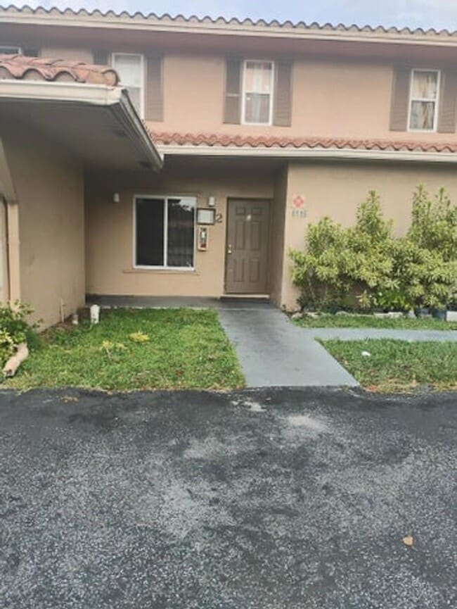 Building Photo - 4116 Riverside Dr