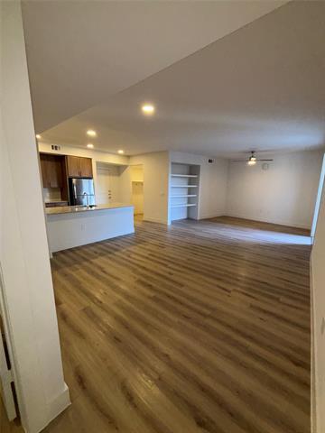 Building Photo - 300 N McDonald St