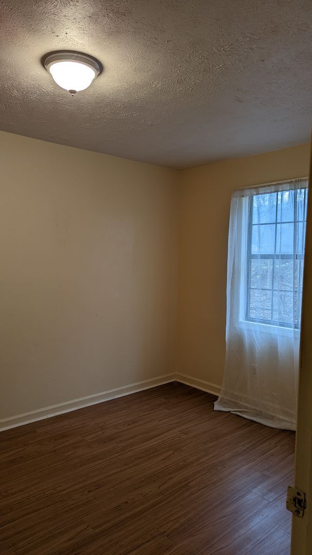 Building Photo - 108 Teaver Ct