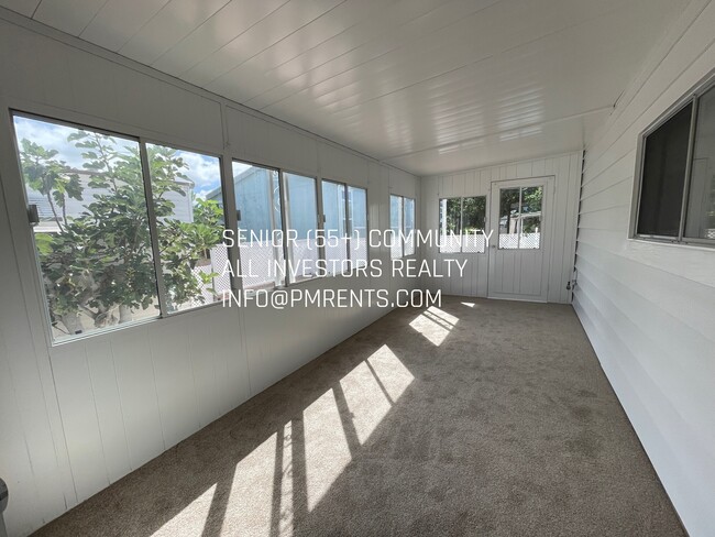 Building Photo - 141 Douglas Dr