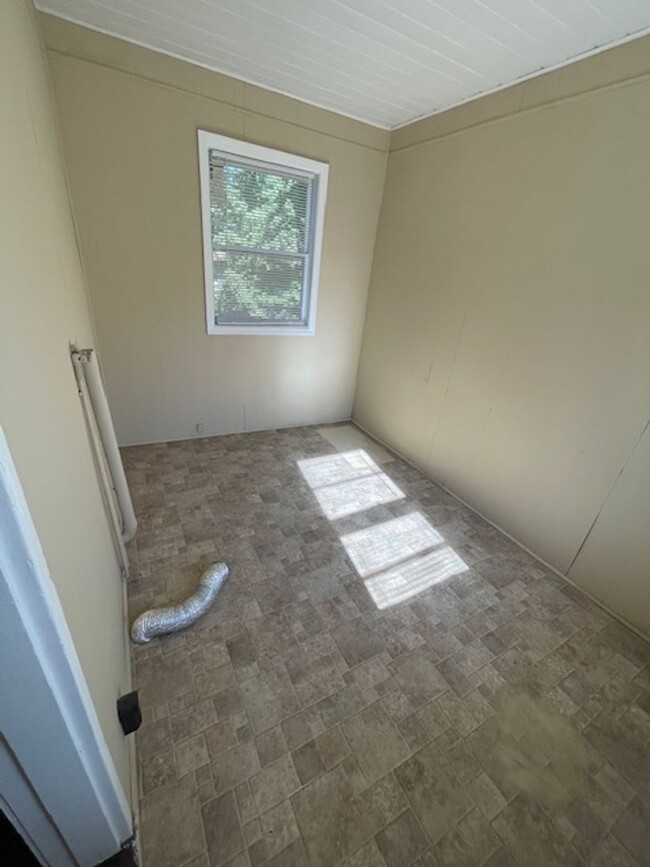 Building Photo - Home for rent in Midfield **ACCEPTS SECTIO...