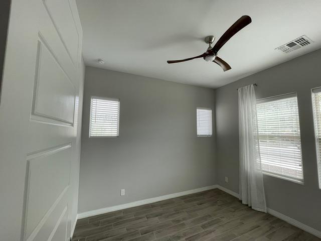 Building Photo - 3276 E Orleans Dr