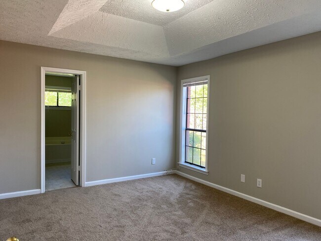 Building Photo - Charming 3-Bedroom Brick Home with Modern ...