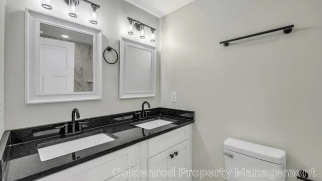 Building Photo - 116 Nix Cir