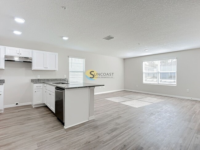 Building Photo - 11486 Oakfield Ct