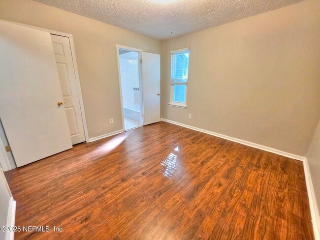 Building Photo - 4316 Pilgrim Way