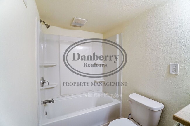 Building Photo - 919 Brookley Blvd