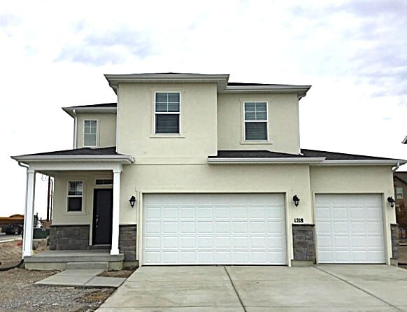 Building Photo - 1218 E Peterson Ln