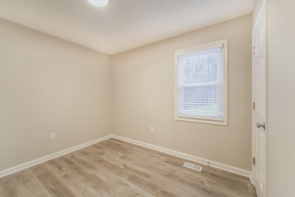 Building Photo - 731 Firecrest St SE