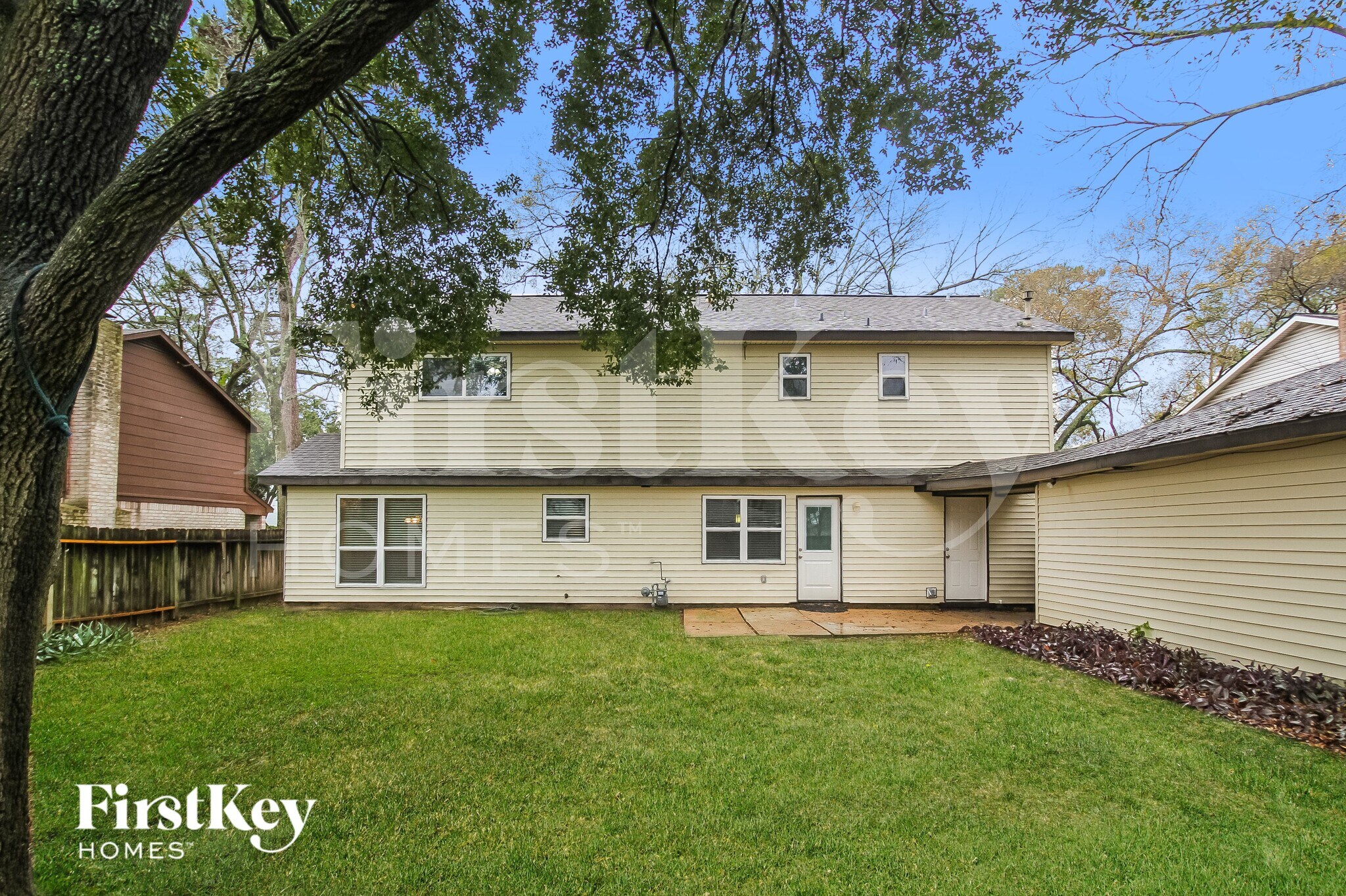 Building Photo - 17322 Tall Cypress Dr