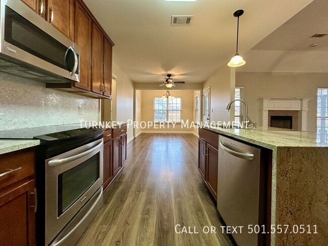 Building Photo - 13601 Stonehenge Cove