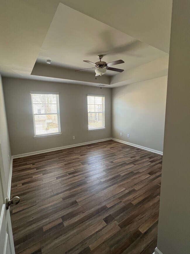 Building Photo - 2120 Birch Mountain Run