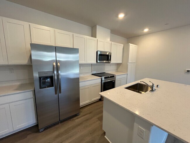 Building Photo - Brand New 2-Story Home in Spring Lake Area of Woodland-$500 Off First Month's Rent