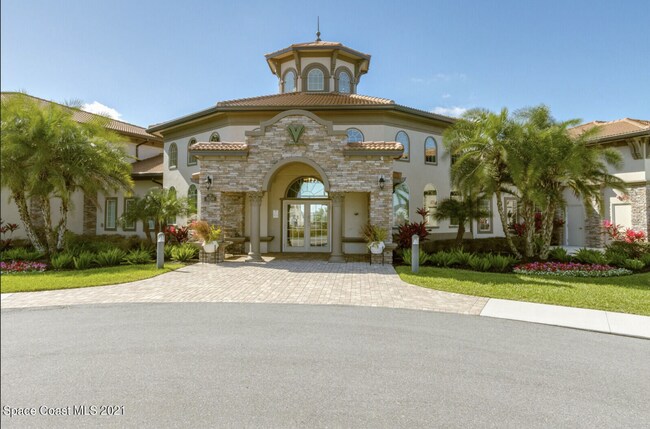 Building Photo - Loren Cove Villa