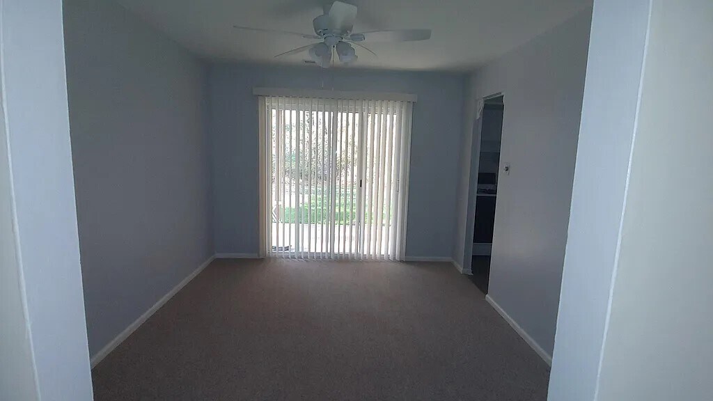Building Photo - 4556 Winding Brook Dr