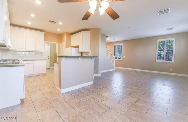 Building Photo - 9120 Ripple Ridge Ave