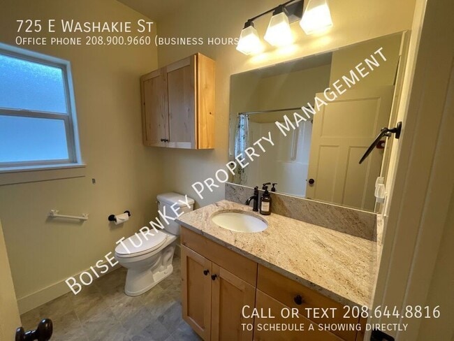 Building Photo - 725 Washakie St E