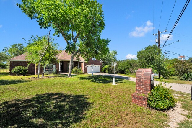 Building Photo - Beautiful rental home in NW San Antonio (1604/Wiseman)