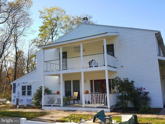 Building Photo - 82 Linvale Rd