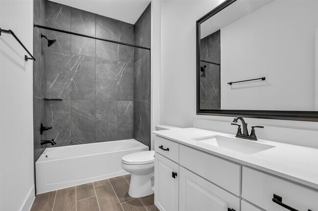 Building Photo - 12846 Meadow Wind Wy