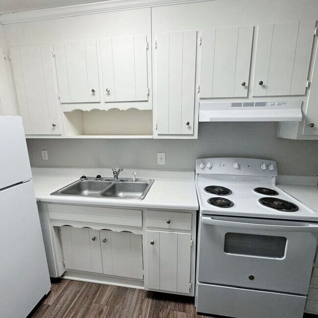 Building Photo - 2572 Alcott Rd