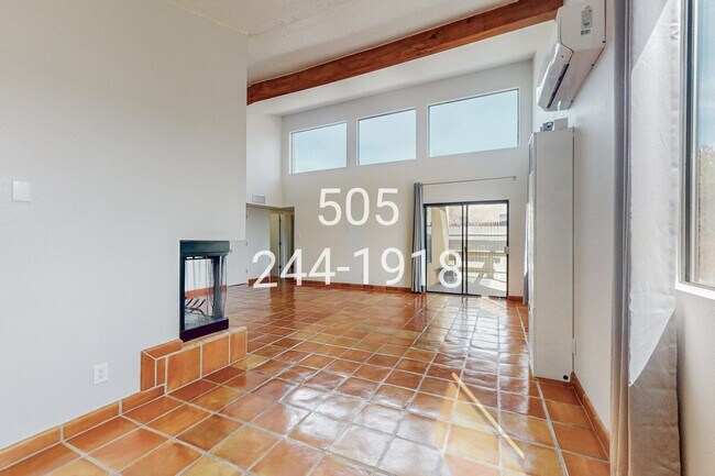 Building Photo - 876 Tramway Ln Ct NE