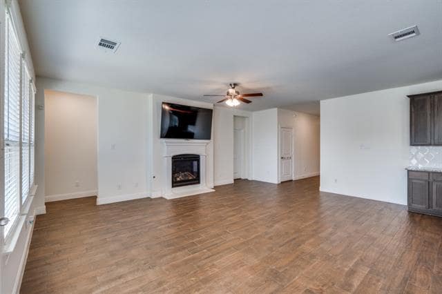 Building Photo - 11008 Culberson Dr