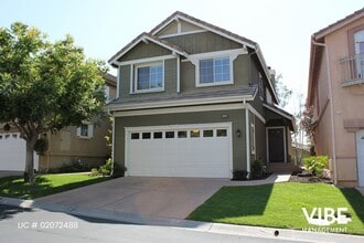 Building Photo - Beautifully updated Verdigris 3 bedroom Single Family Home with Sunset Views!