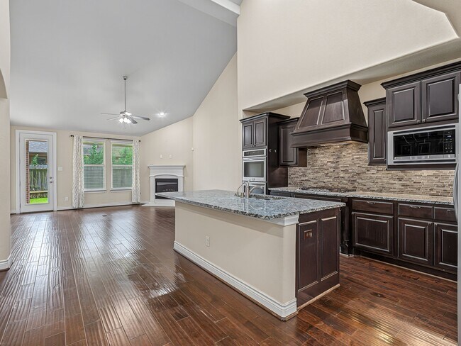 Building Photo - 24227 Peralta Glen Ln