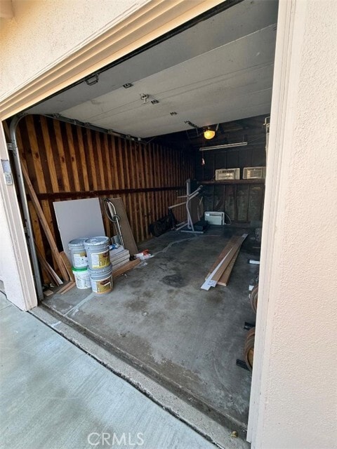 Building Photo - 2349 Revere Ave