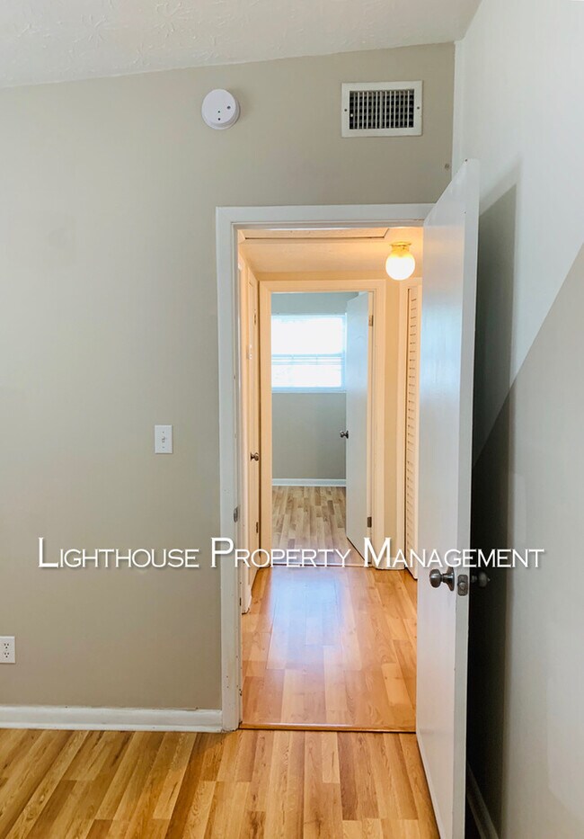 Building Photo - Beautifully Remodeled 3-Bedroom Home in Desirable Arlington!