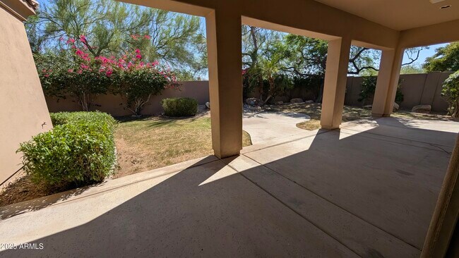 Building Photo - 11183 E Beck Ln