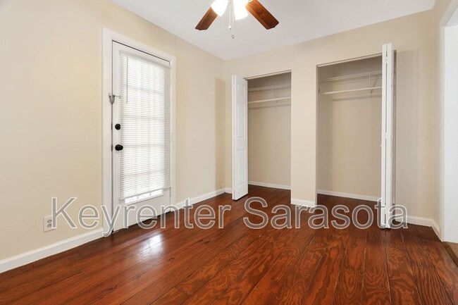 Building Photo - 325 Ohio Pl